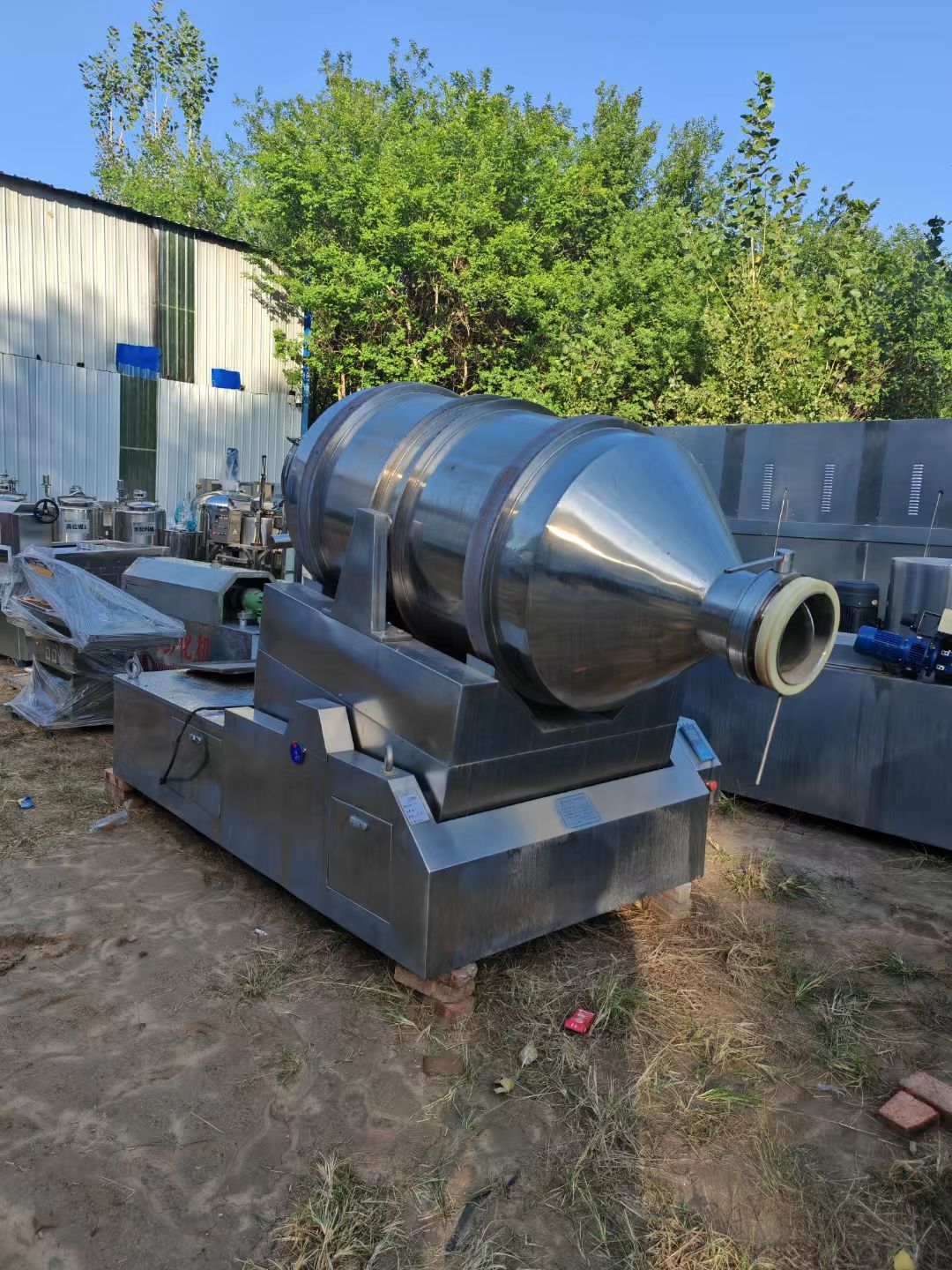 轉(zhuǎn)讓二手二維混合機 一臺容積1000L高效二維運動混合機