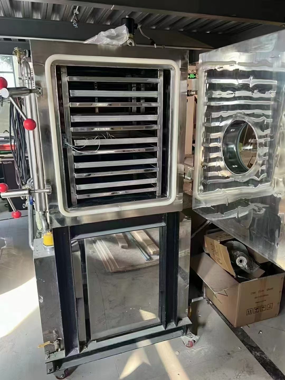 轉讓二手冷凍干燥機 一臺容積1.2平方真空冷凍干燥機