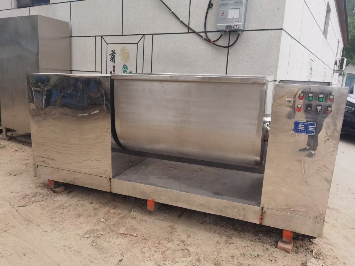 轉(zhuǎn)讓二手槽型混合機 一臺容積1000L大型臥式槽型混合機