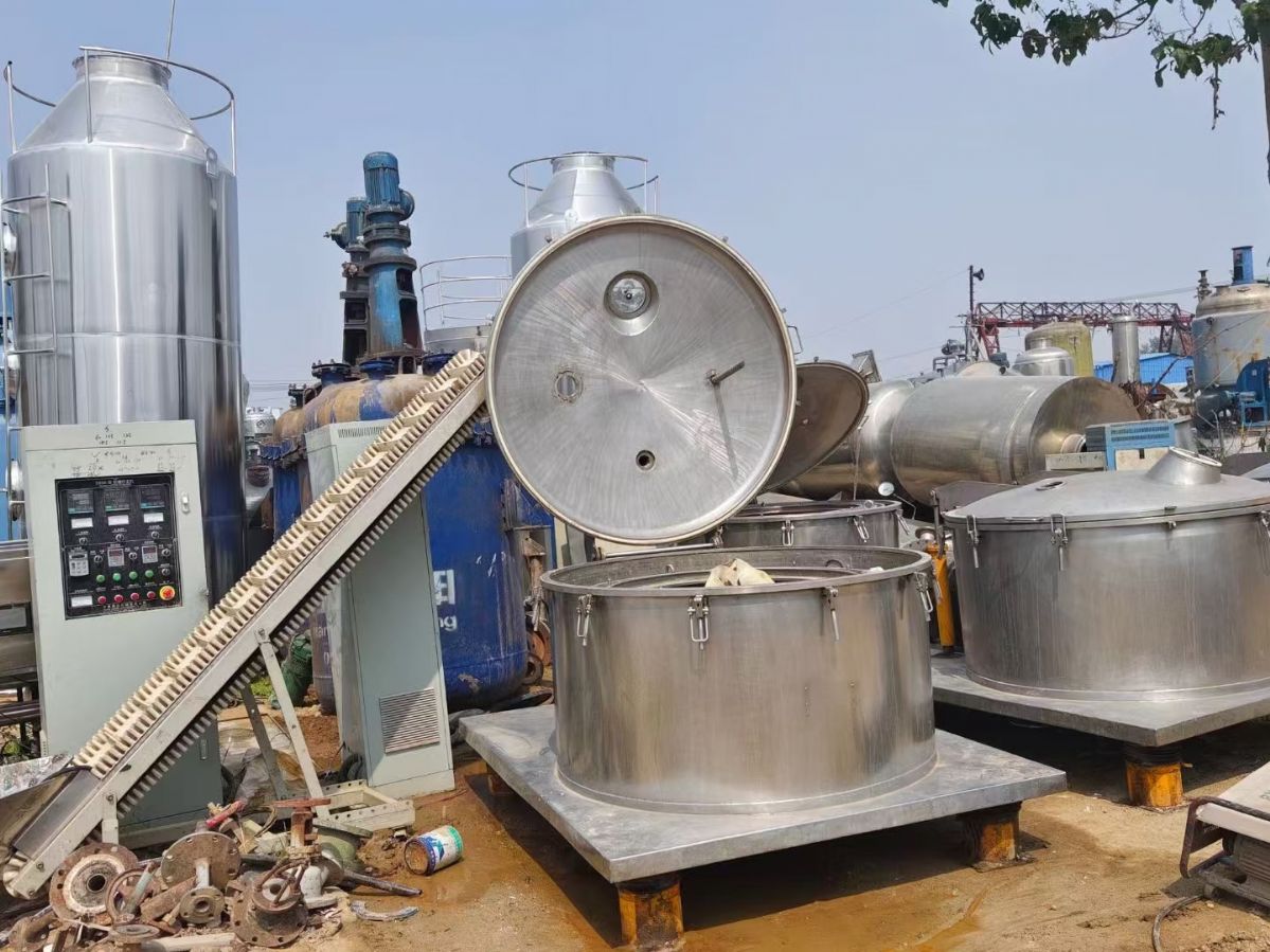 轉(zhuǎn)讓二手平板離心機 四臺1250型平板吊帶式離心機