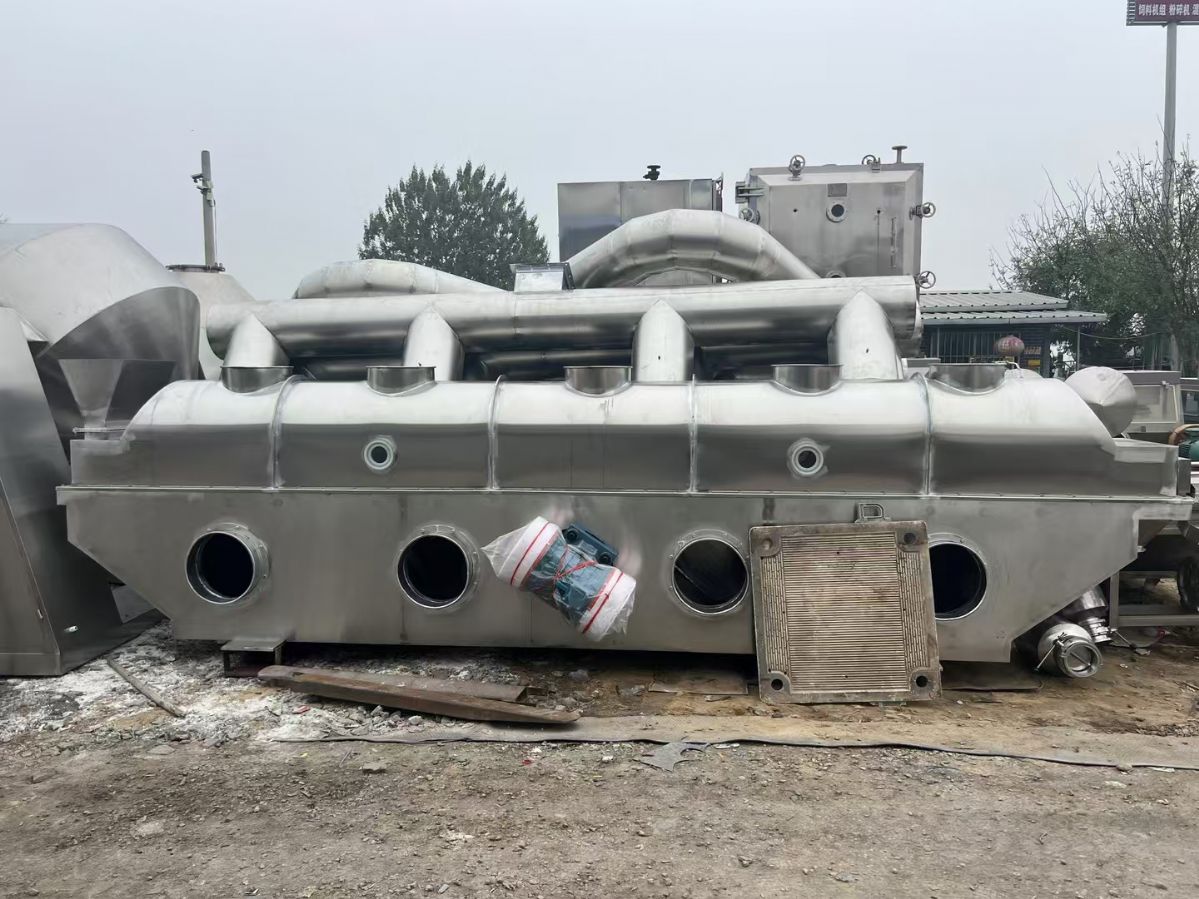轉(zhuǎn)讓二手流化床干燥機(jī) 兩套0.6米X6米電加熱振動(dòng)式流化床干燥機(jī)