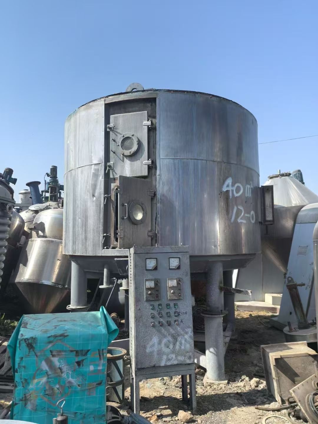 轉(zhuǎn)讓二手盤式干燥機(jī) 兩臺(tái)面積40平方全不銹鋼連續(xù)式盤式干燥機(jī)