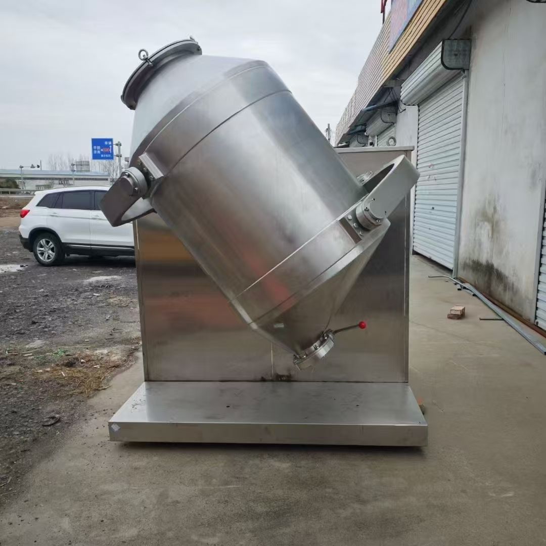 轉(zhuǎn)讓二手三維混合機(jī) 一臺(tái)容積600L高效三維運(yùn)動(dòng)混合機(jī)