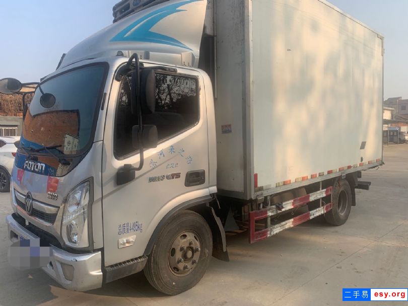 轉(zhuǎn)讓福田藍(lán)牌4.2米肉鉤冷鏈車 國(guó)五8成新 價(jià)格有優(yōu)惠