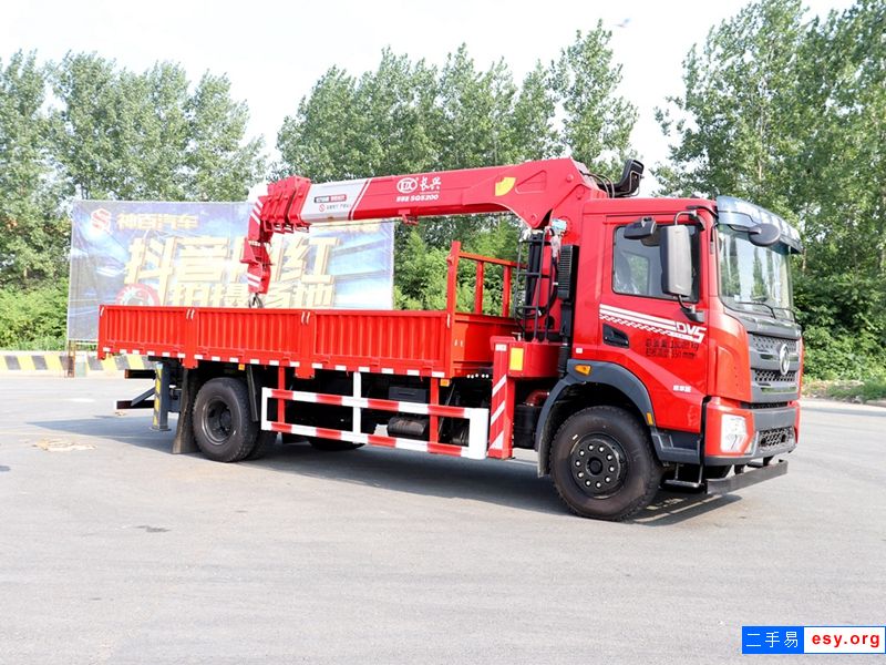 便宜處理新款國(guó)六6.3噸8噸12噸隨車吊 可按揭廠家直銷
