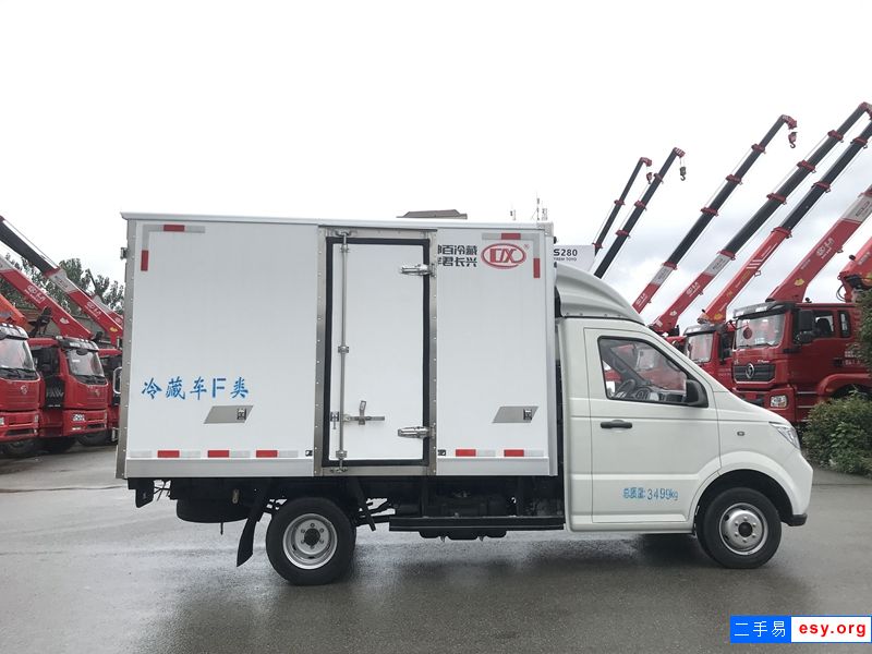 轉讓小型廂式2.8米3.1米3.5米冷藏車 國六低價處理