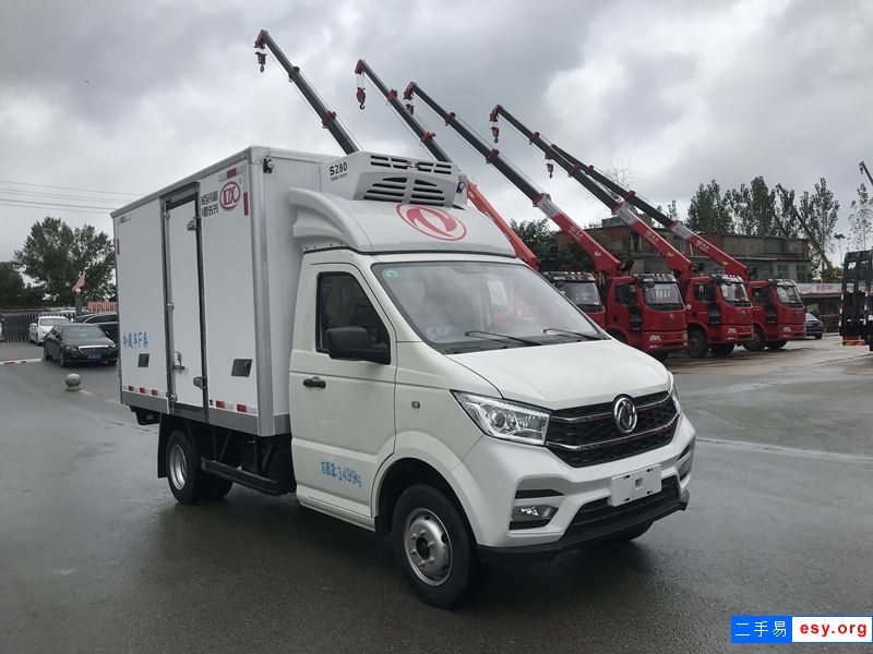 出售國(guó)六2.8米3.1米3.5米4.2米廂式冷藏車(chē)低價(jià)處理