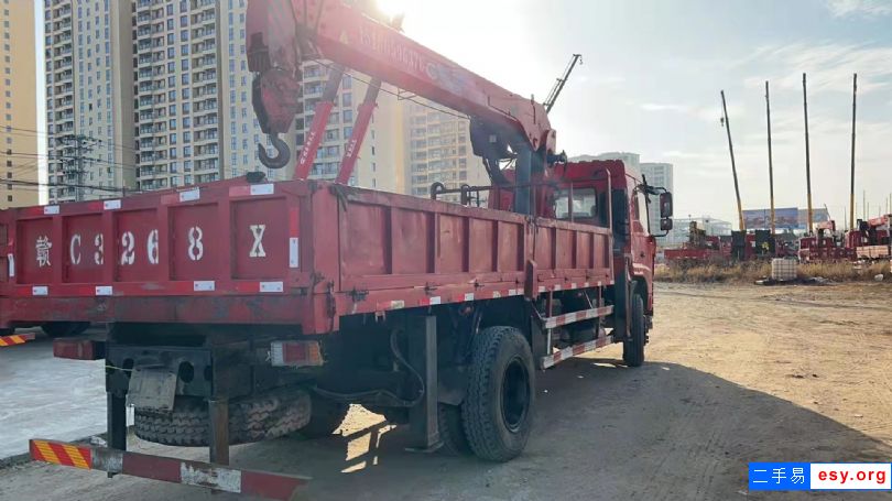 轉(zhuǎn)讓7 8成新6.3噸8噸12噸隨車吊 包提檔可分期