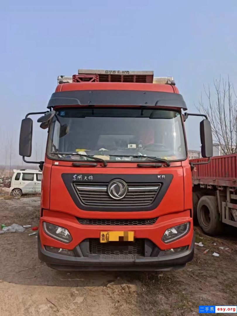 誠(chéng)信轉(zhuǎn)讓4.2米5.2米6.8米廂式冷藏車(chē) 國(guó)五8成新