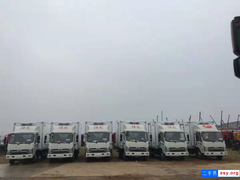 轉(zhuǎn)讓福田4.2米廂式冷藏車 廂體18方 國六新款
