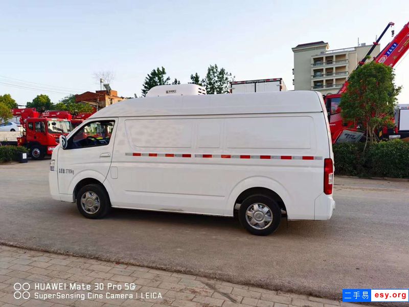 轉(zhuǎn)讓福田面包冷藏車 160馬力包過戶