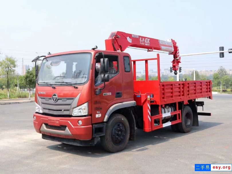 誠信轉(zhuǎn)讓5噸6.3噸8噸10噸12噸16噸隨車吊 廠家直銷新車二手車