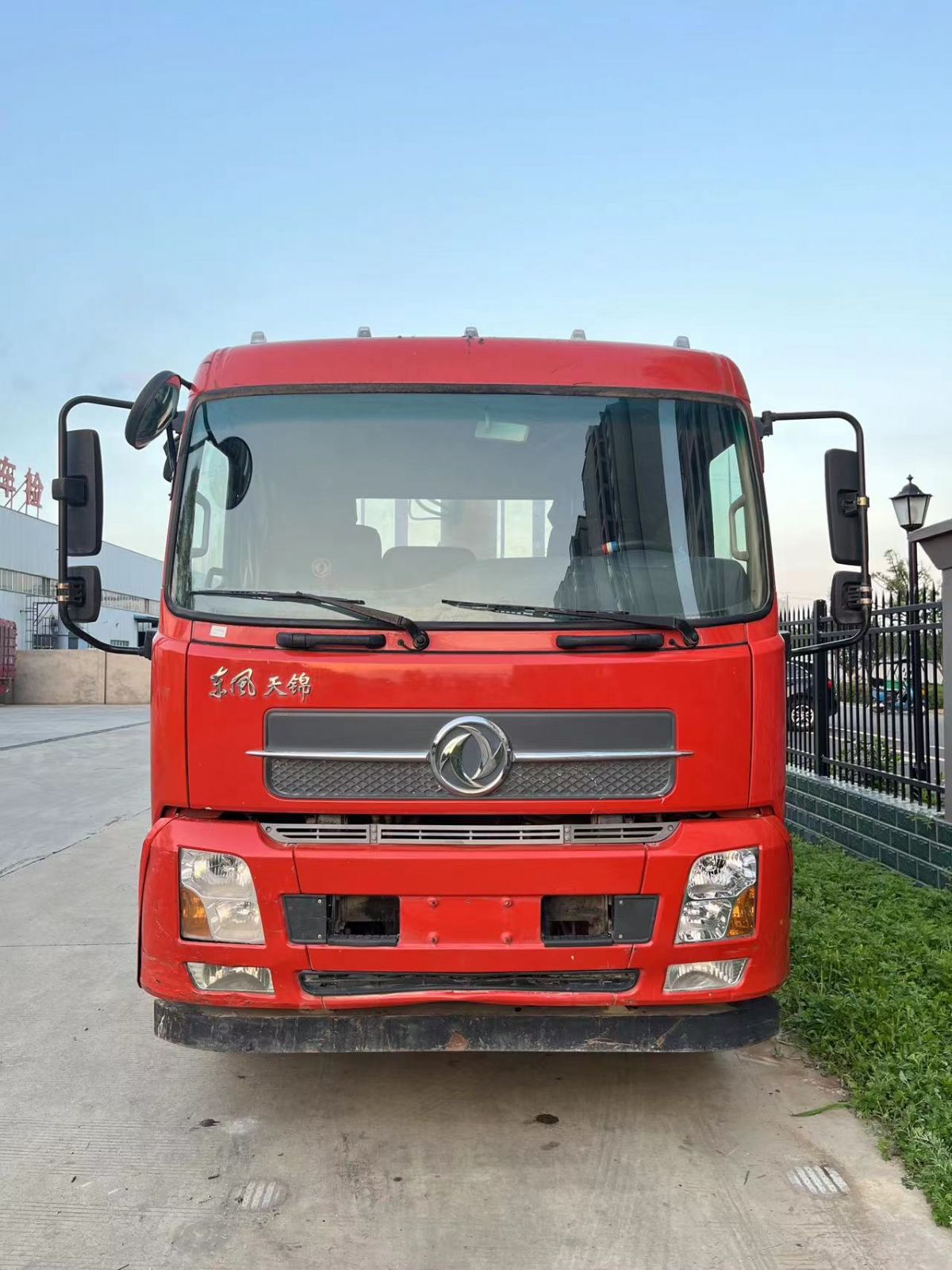 轉(zhuǎn)讓東風(fēng)天錦單橋徐工6.3噸隨車吊