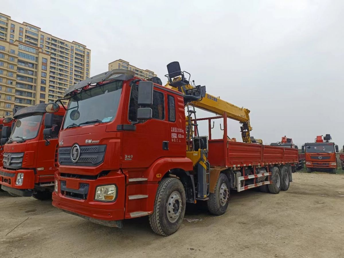 轉(zhuǎn)讓徐工12噸14噸隨車吊 工地完工低價(jià)賣
