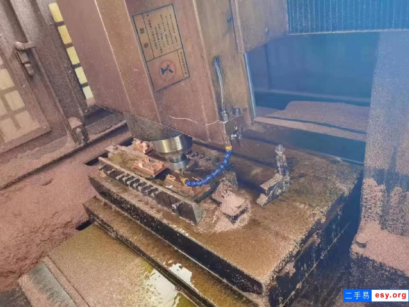 處理二手凱貿(mào)8070精雕機(jī)二手雕銑機(jī)