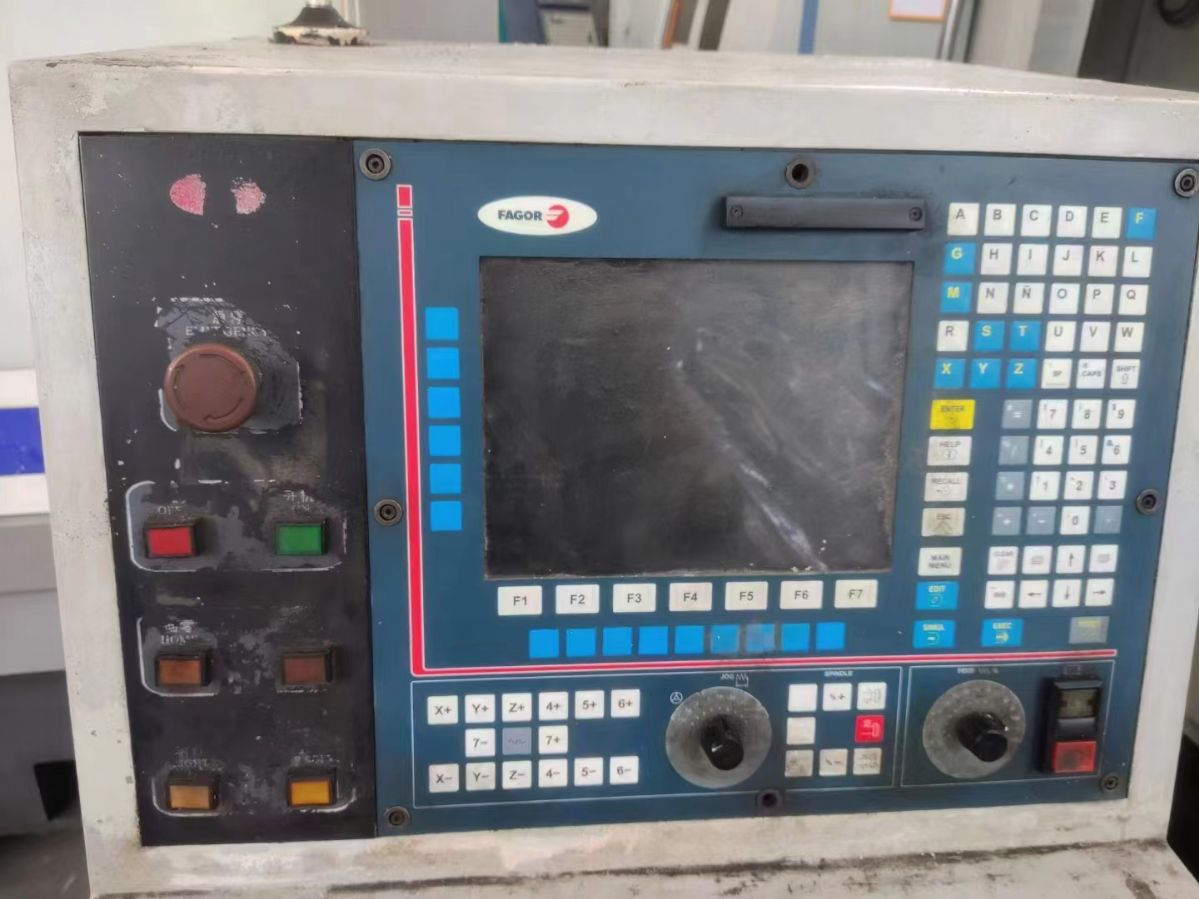 出售二手佳鐵CNC-JTGK600精雕機(jī)二手佳鐵雕銑機(jī)