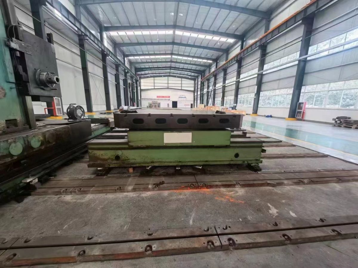 轉(zhuǎn)讓二手恒升TX6213A-X8Y2.5落地鏜銑床二手130落地鏜