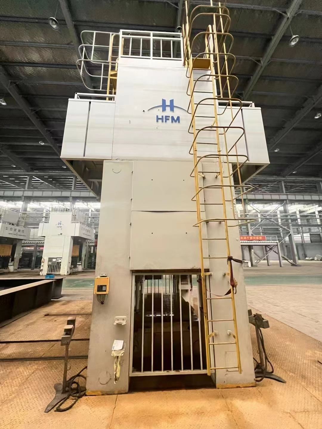 轉(zhuǎn)讓二手合肥鍛壓JH36-400E閉式雙點(diǎn)壓力機(jī)滑塊行程400