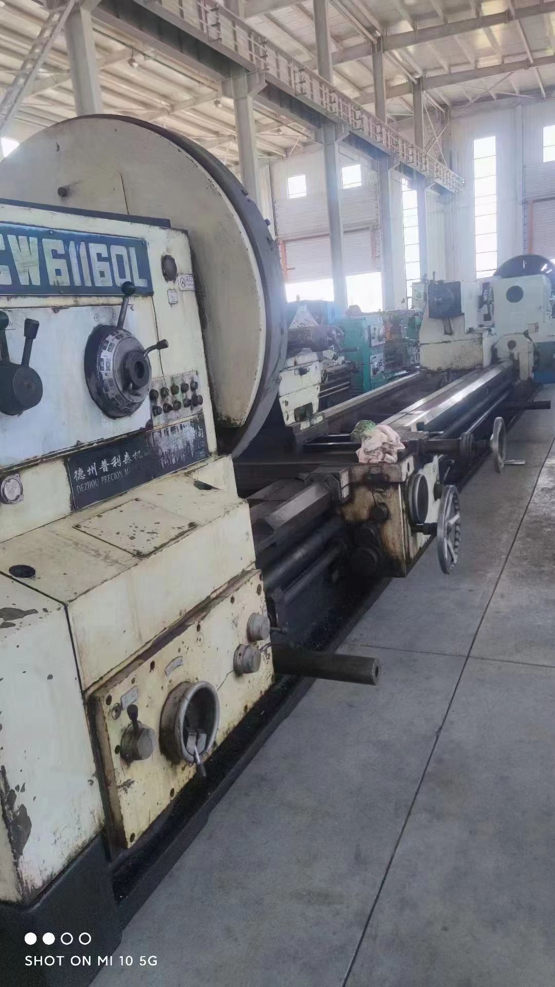 出售普利森CW61160Lx8米臥式車(chē)床主軸前軸承內(nèi)徑200
