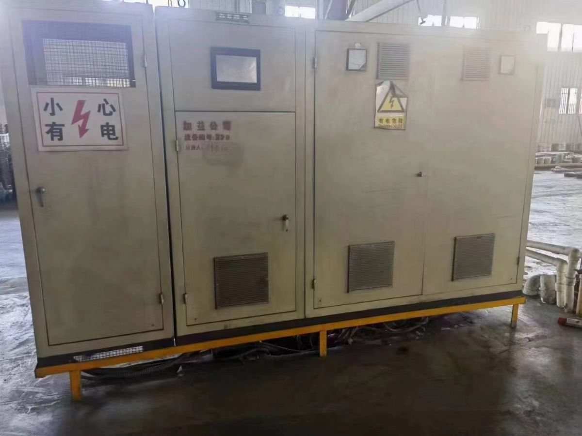 出售宏達(dá)EPA-1600A電動(dòng)螺旋壓力機(jī)滑塊行程550