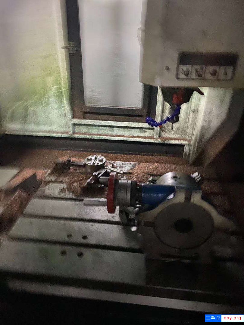 急售二手臺(tái)灣聯(lián)鑫LX-7080雕銑機(jī)線軌，新代系統(tǒng)
