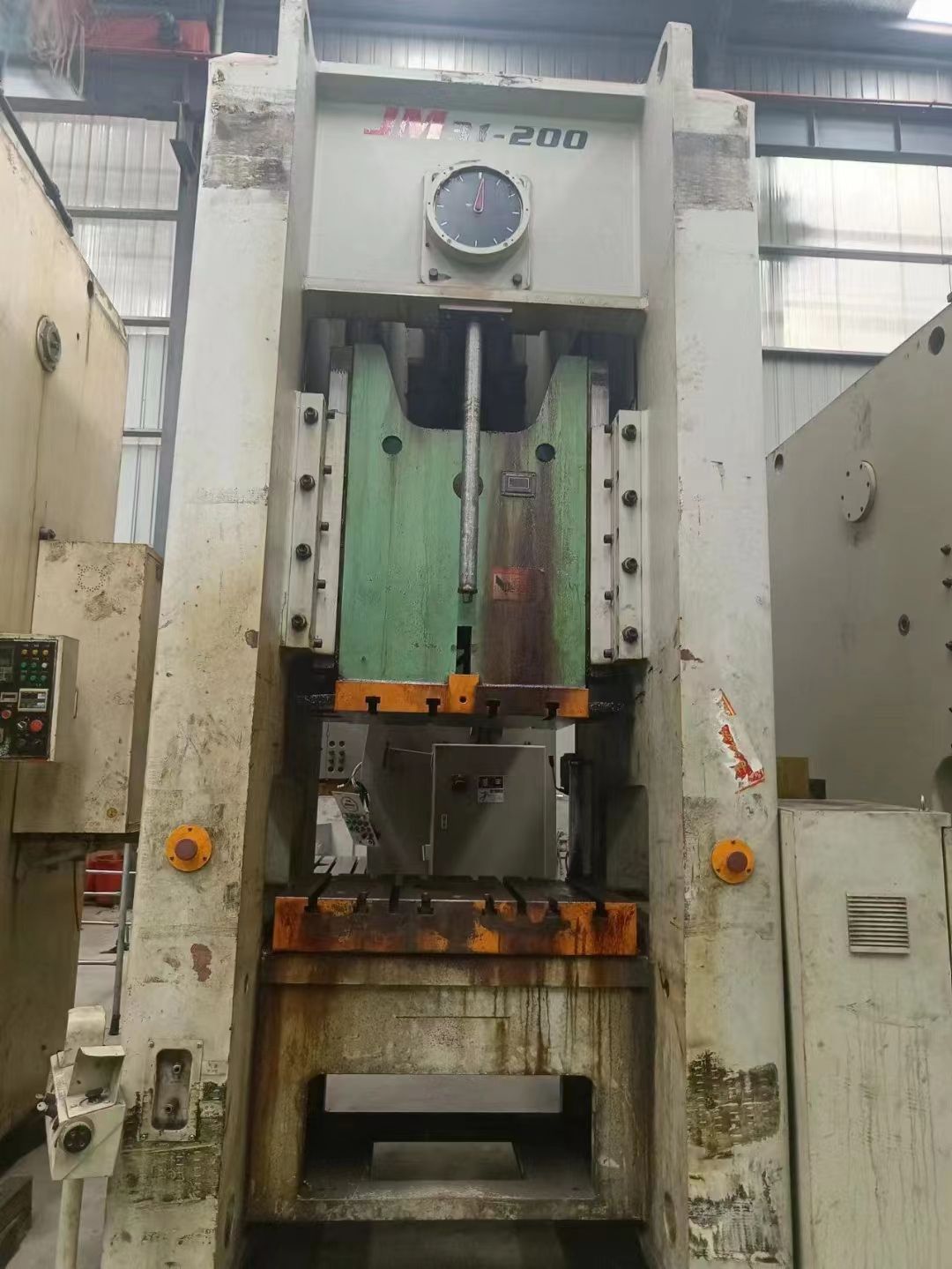 轉讓二手揚力JM31-200龍門壓力機二手壓力機