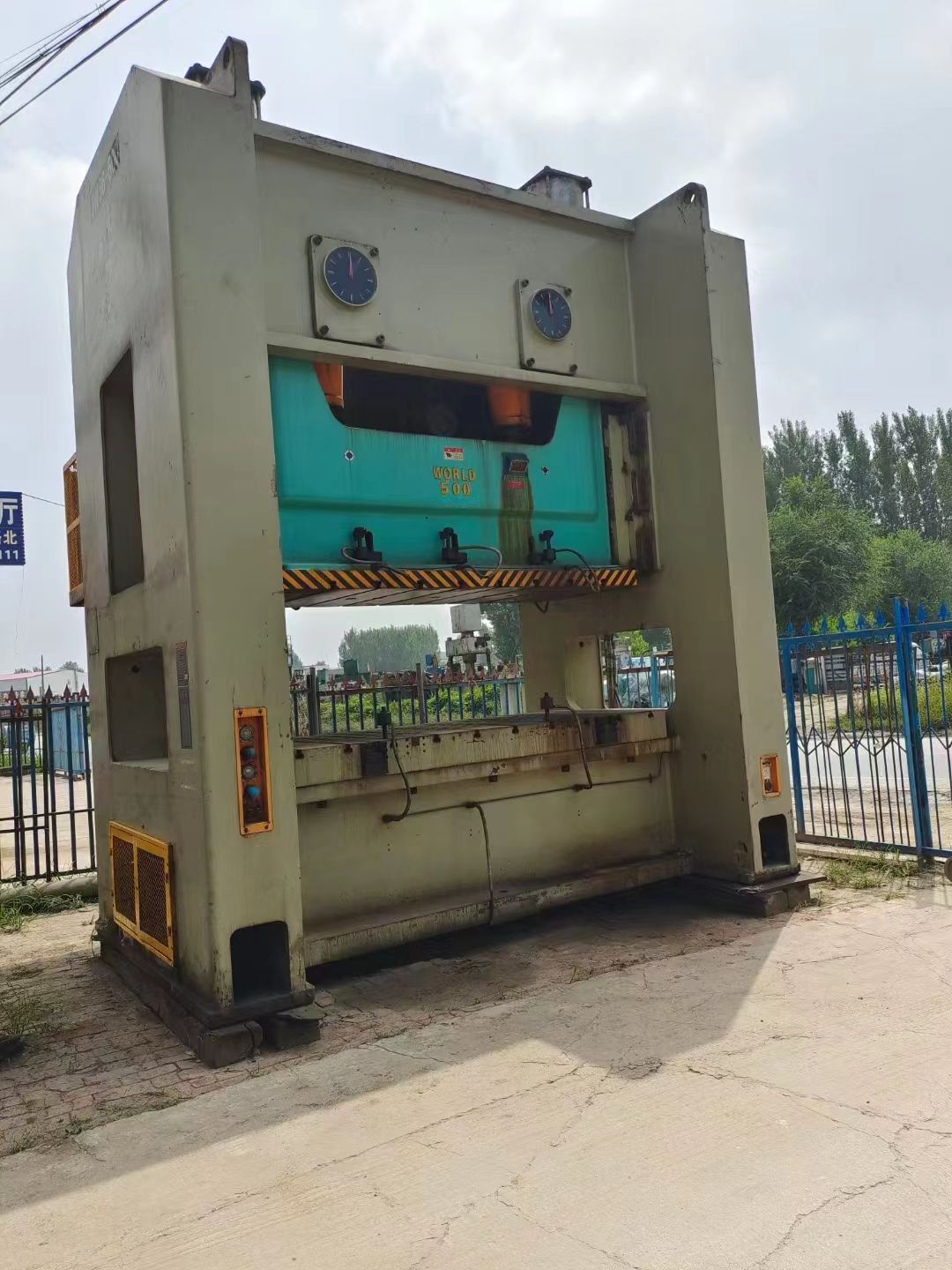 出售二手沃德JW36-500閉式雙點壓力機二手500噸閉式雙點壓力機