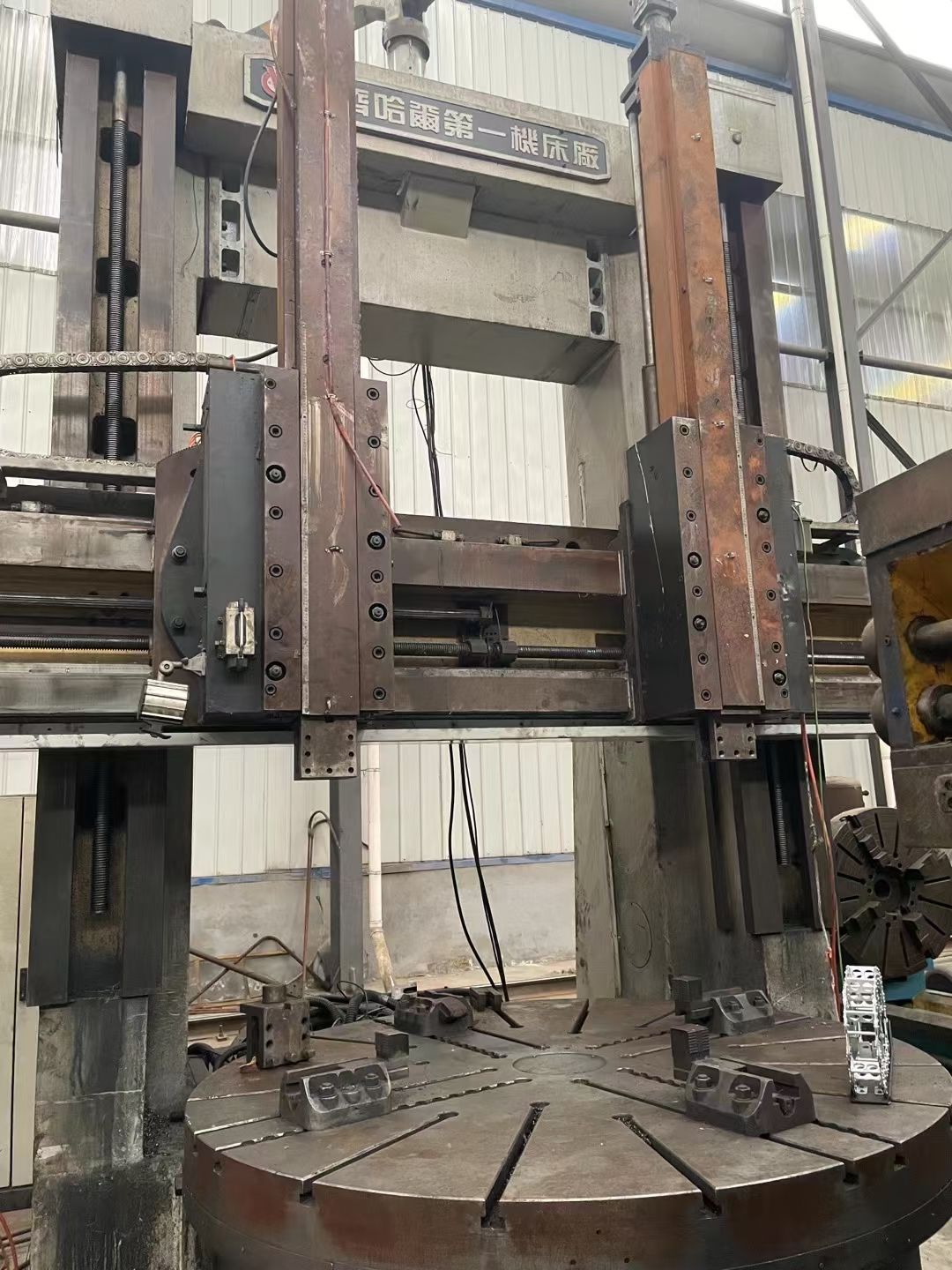 處理二手齊重C5225Ex25-12-4數(shù)控立式車床加工高度2.5米