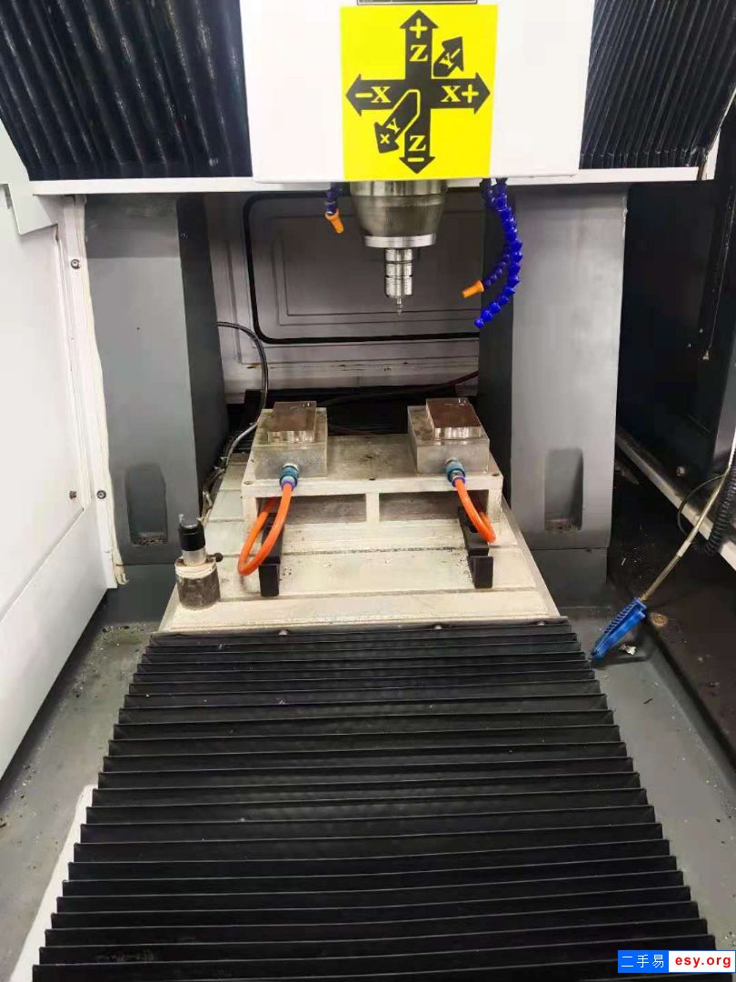 出售二手東莞和泰HT-600精雕機(jī)二手精雕機(jī)