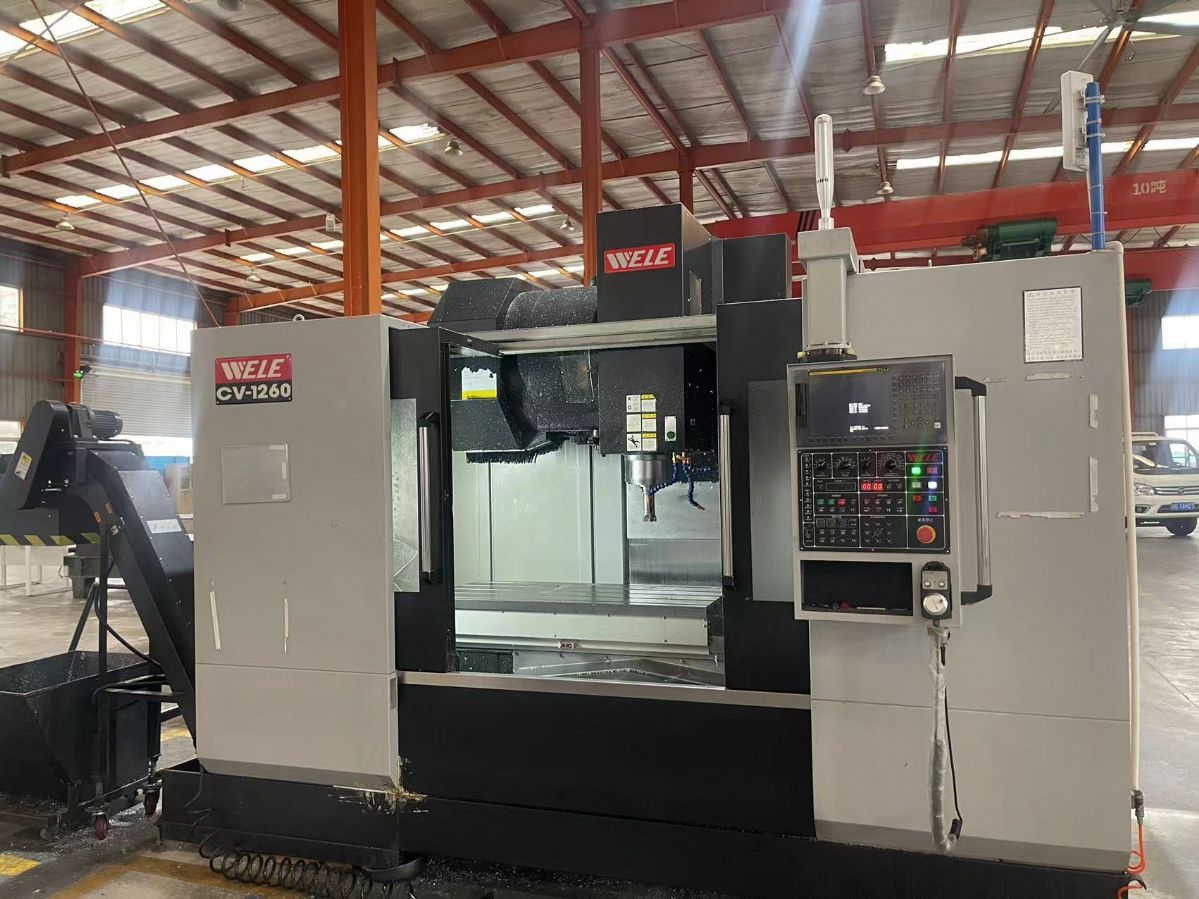 出售崴立CV-1260立式加工中心主軸BT40