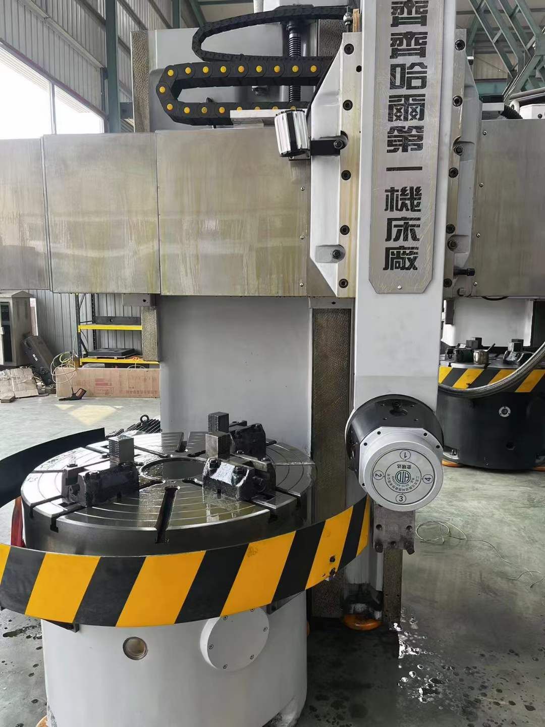 轉(zhuǎn)讓二手齊齊哈爾5112數(shù)控立式車床車削直徑1.25米