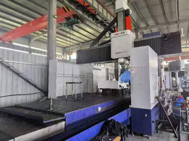 處理二手中捷GMC2060RV龍門加工中心加工高度1.75米