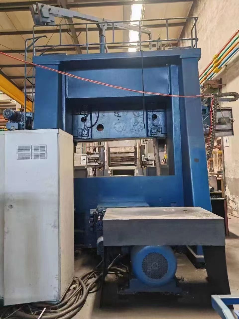 處理二手齊二瓦機(jī)C5225數(shù)控立式車床工作臺轉(zhuǎn)速63