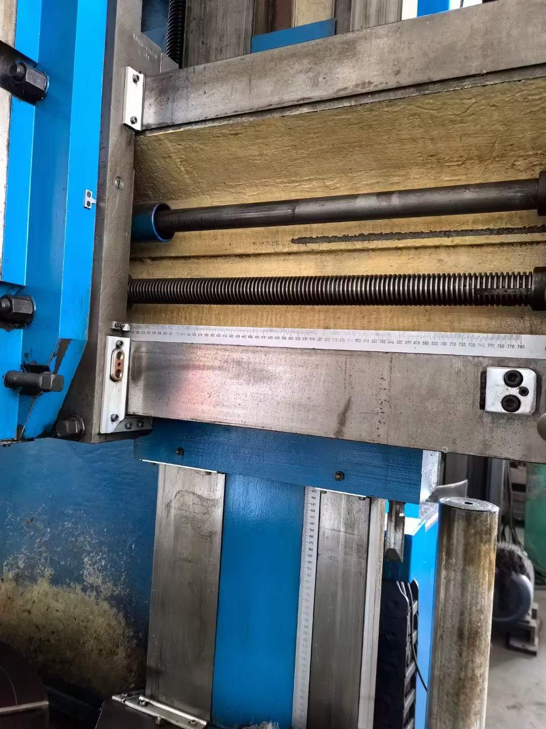 出售齐重CA5112Ex10-5单柱立式车床工作台转速200
