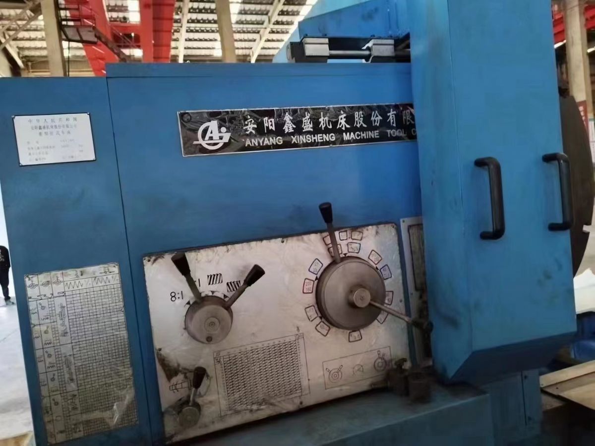 轉(zhuǎn)讓二手鑫盛CW61160Bx6米臥式車(chē)床主軸孔直徑130