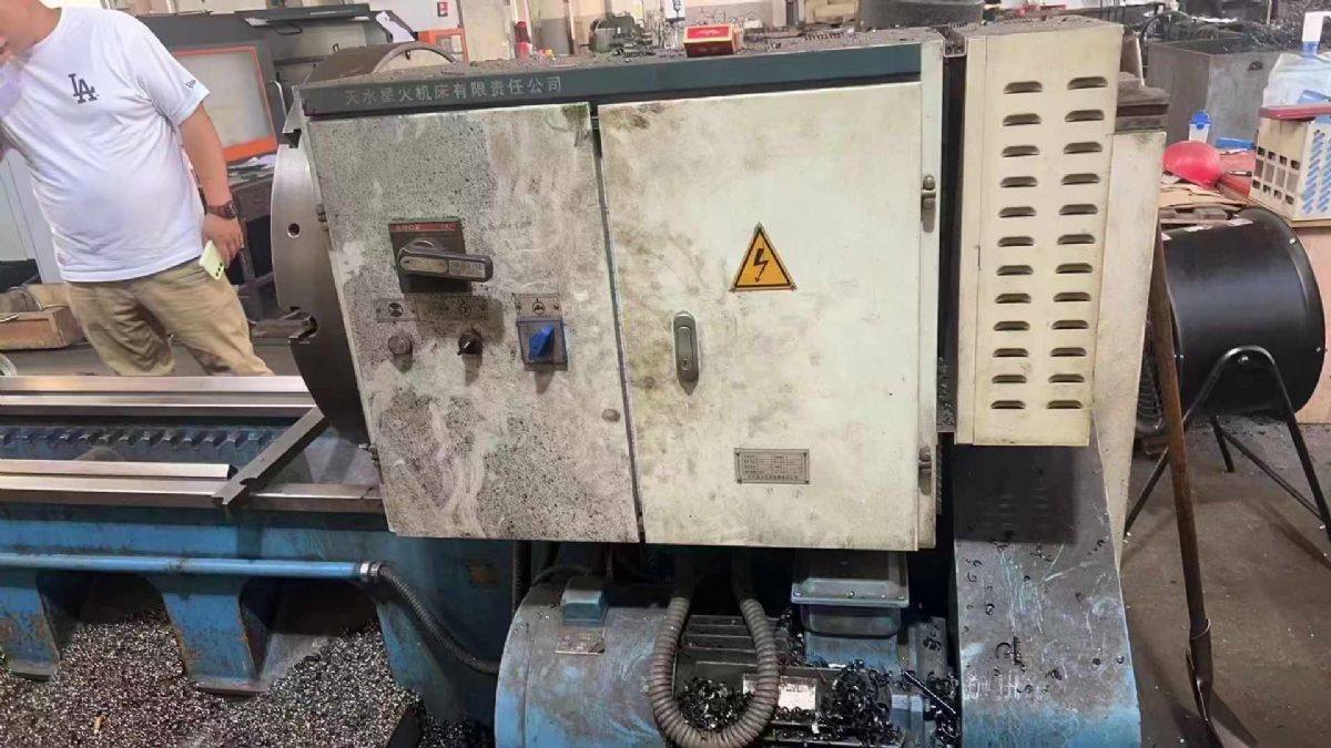 出售二手星火CWA6185x5米臥式車床工件重量4T