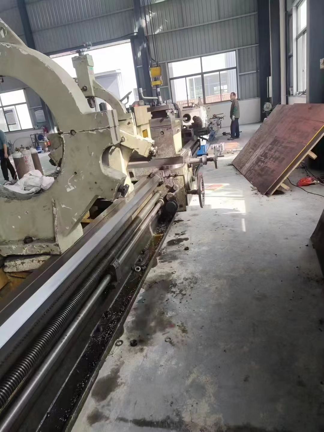 處理二手普利森CW62140Dx8米臥式車床加工長度8米
