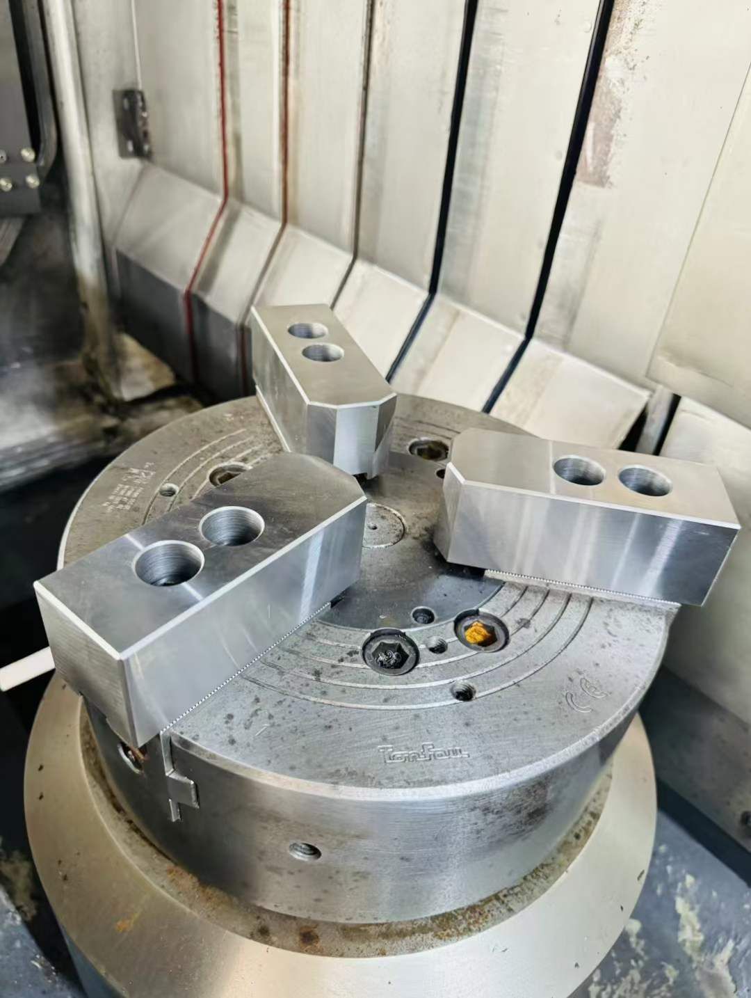 轉讓二手云南CY-BDV35數(shù)控立式車床加工高度400