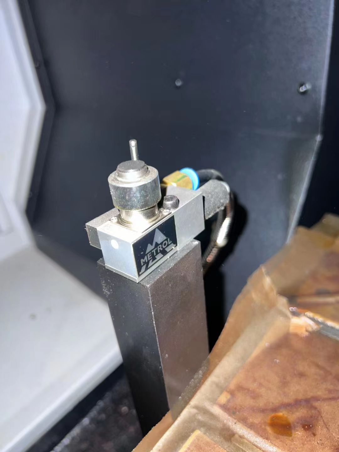處理二手大連DX-500J雕銑機(jī)二手500精雕機(jī)