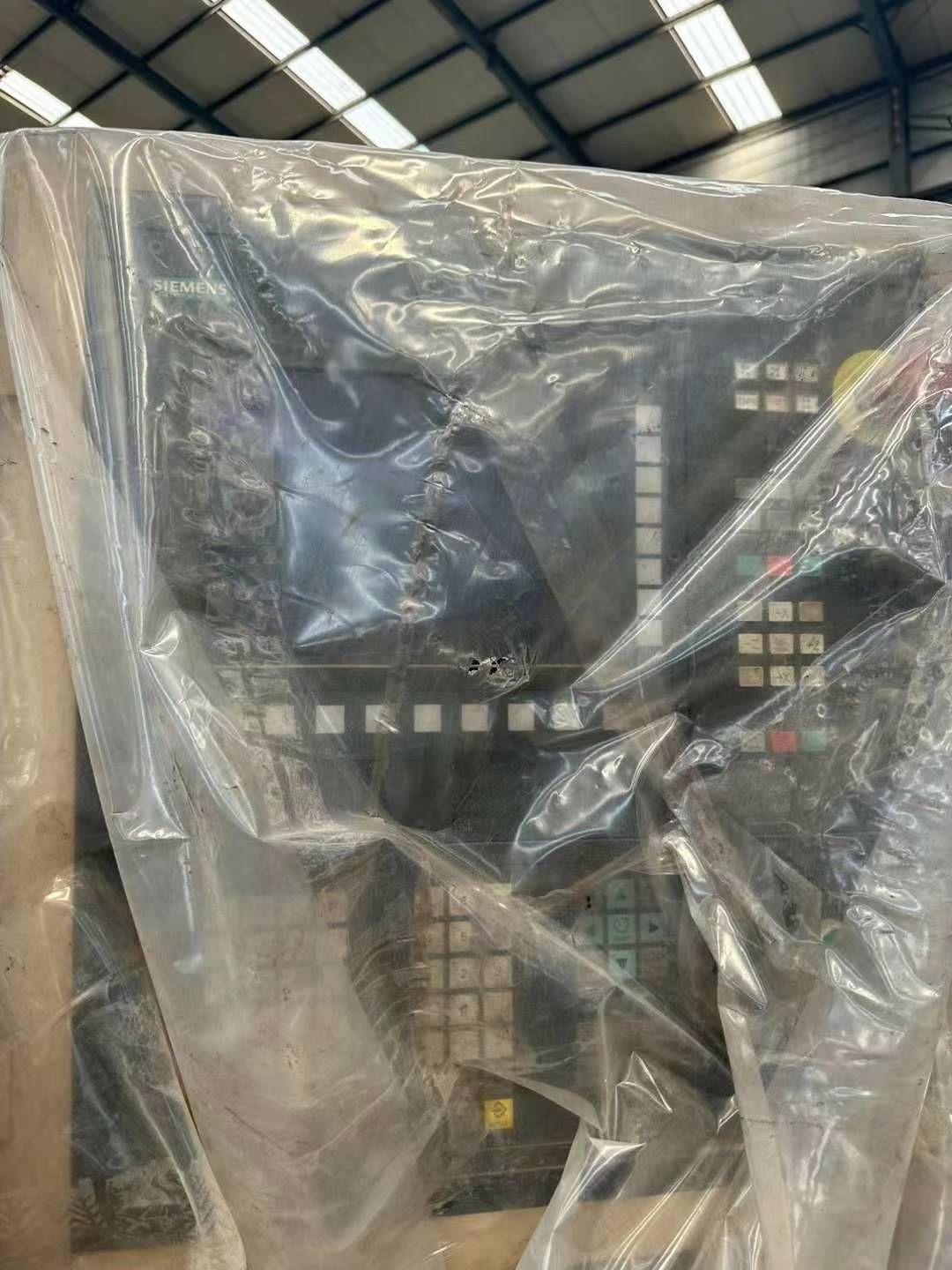 處理二手星火CKJ61160x8米數(shù)控臥式車床回轉(zhuǎn)直徑1.6米
