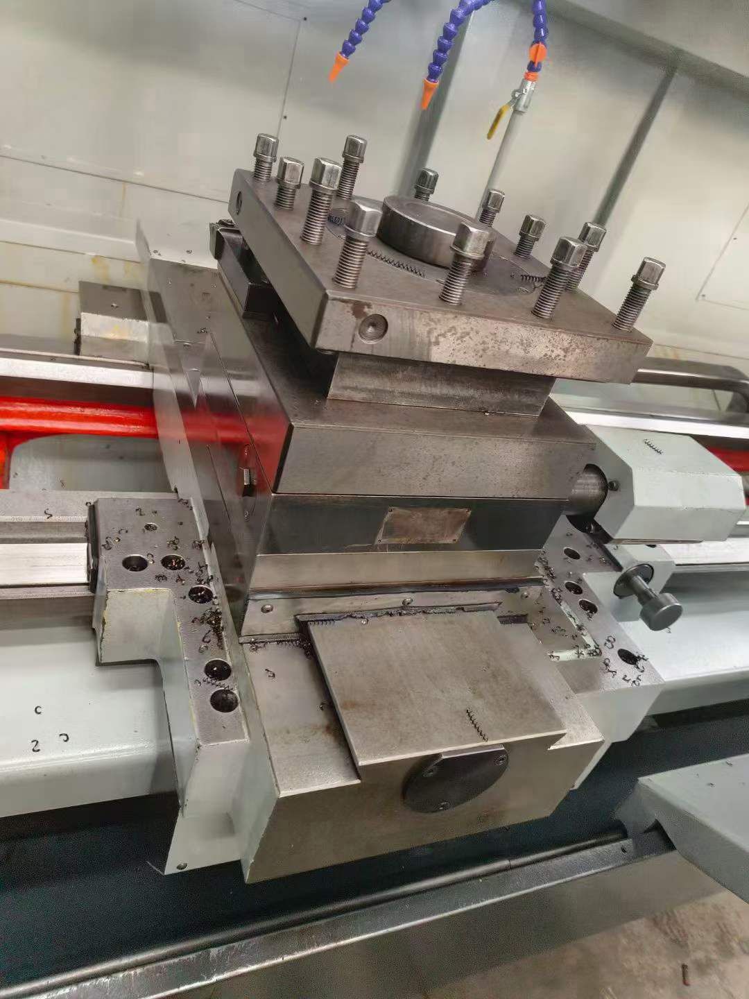 轉(zhuǎn)讓二手寶雞HK63Bx3米數(shù)控臥式車床導軌寬550