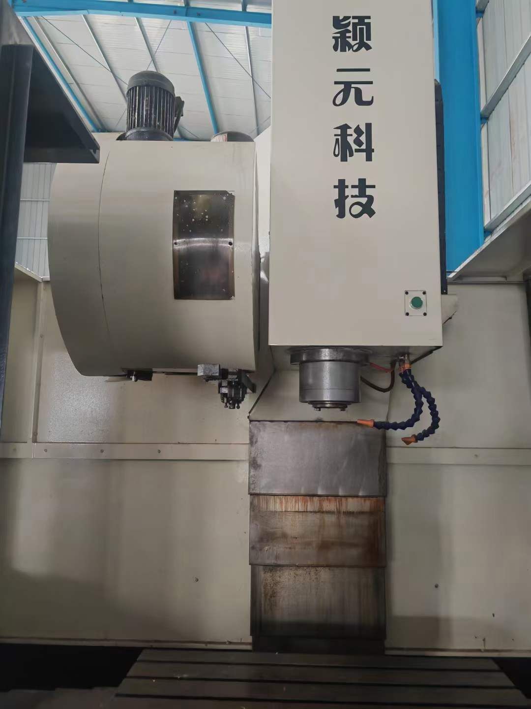 處理二手穎元VMC900立式加工中心三菱M70系統(tǒng)