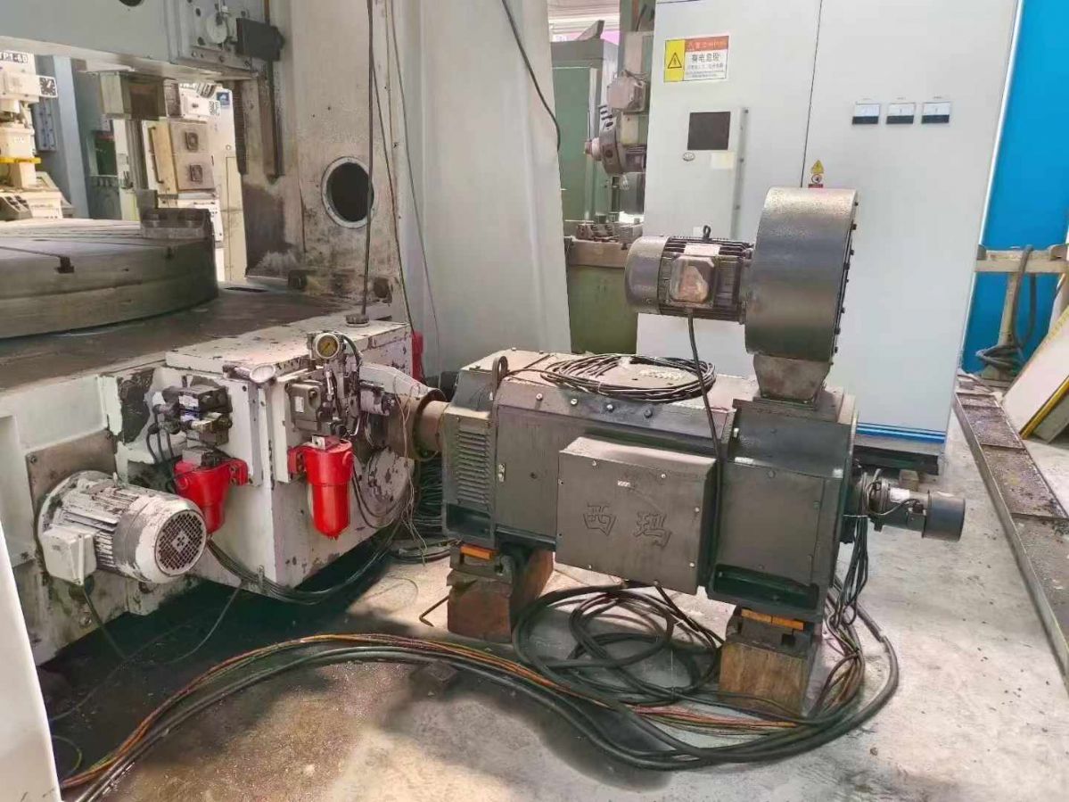 出售齊重DVT250x16-16Q-NC數(shù)控立式車床卡盤直徑2.25米