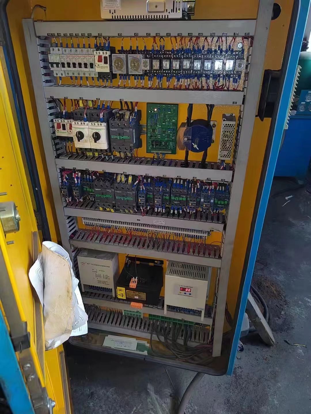 處理二手桂北M7180x40B-GM平面磨床垂直行程600