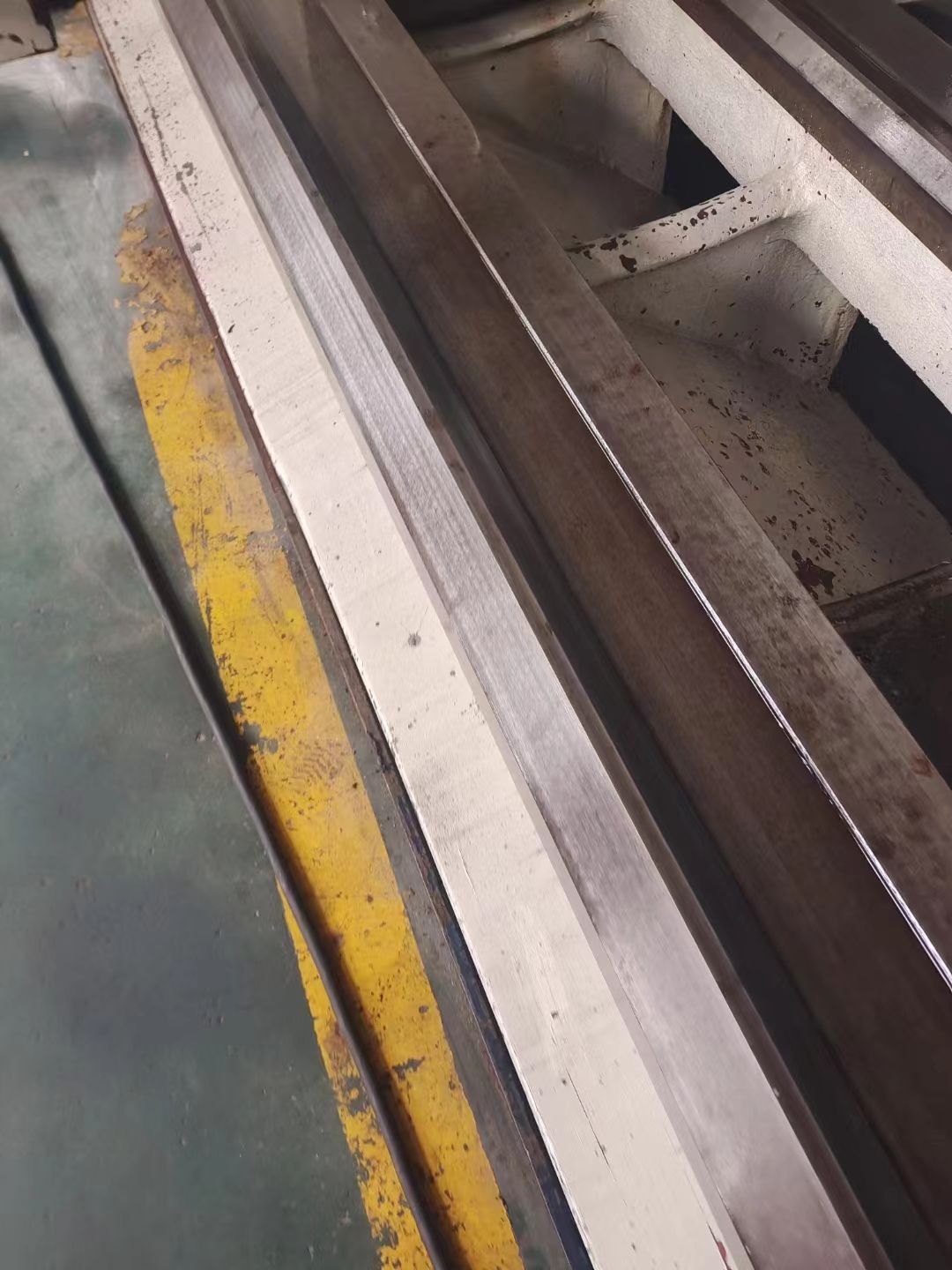 出售星火CK61125x3米數(shù)控臥式車床發(fā)那科Oi-TD系統(tǒng)