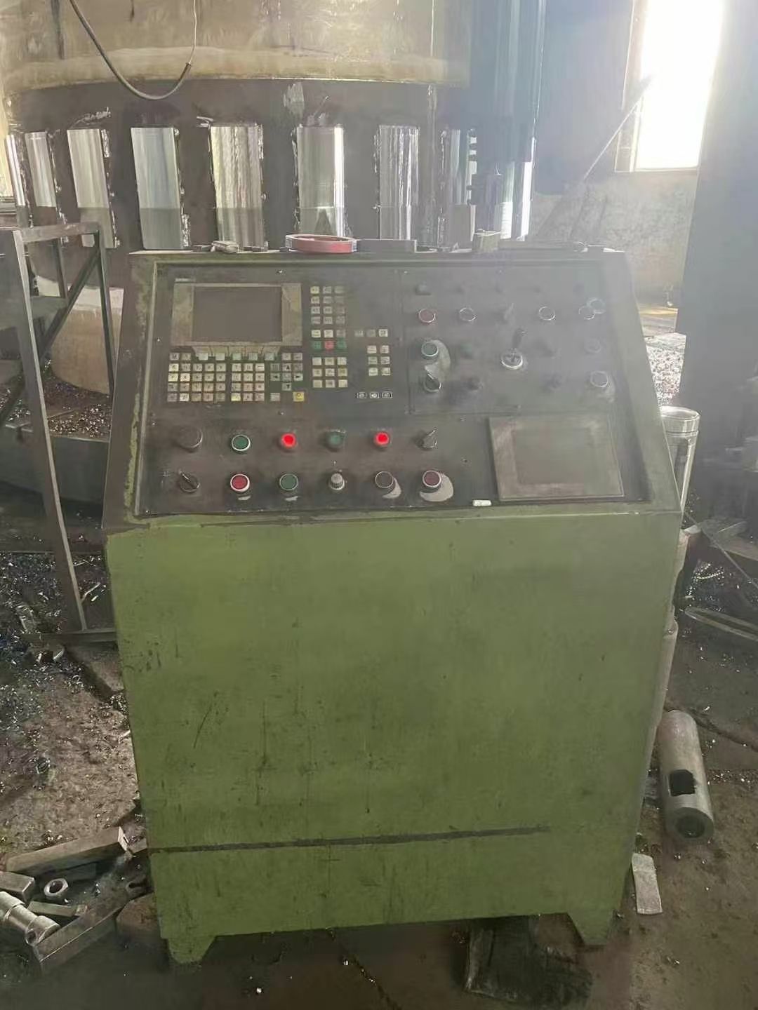 處理二手蕪湖CQ5250數(shù)控立式車床工件高度2.5米