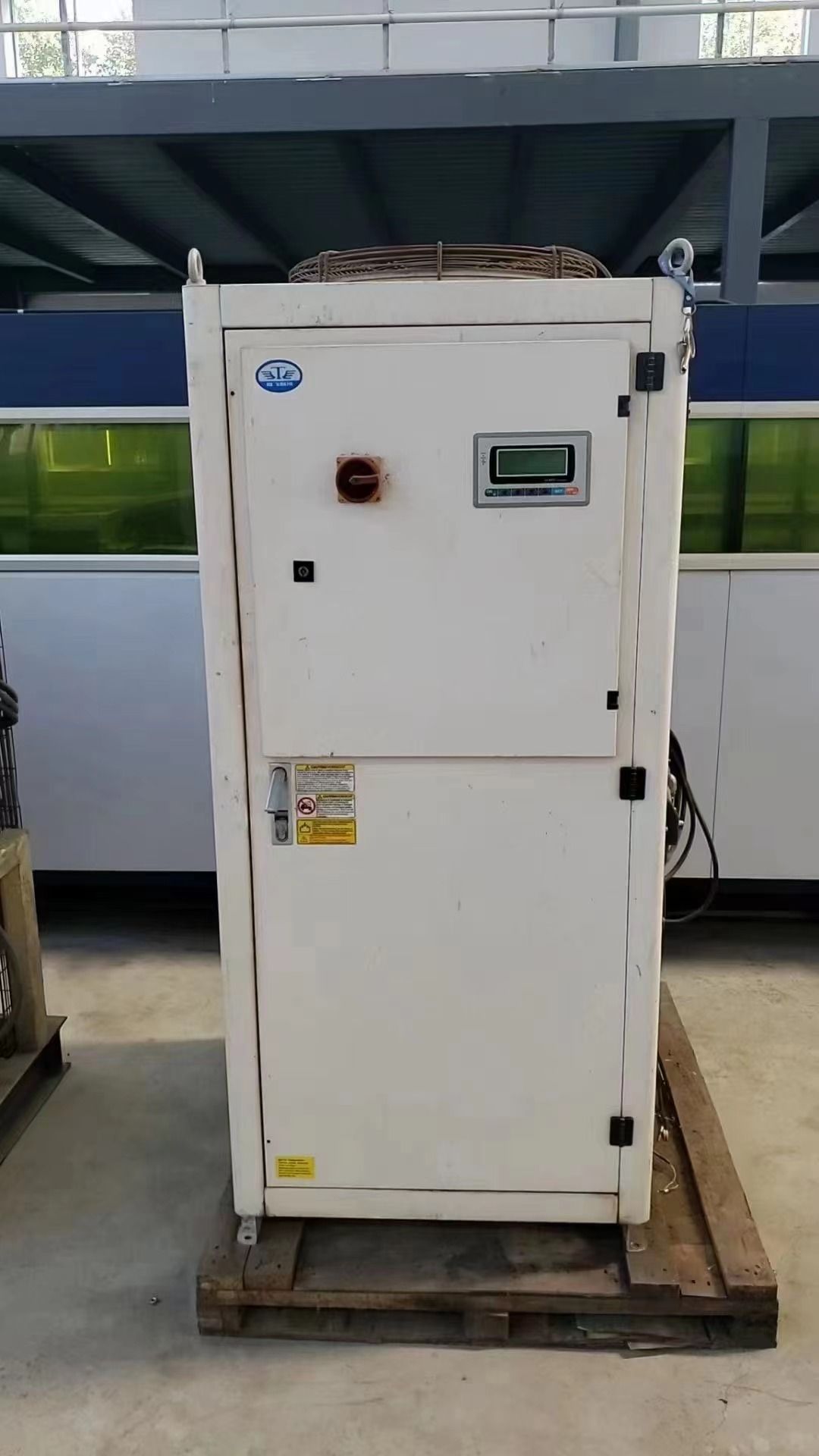 轉(zhuǎn)讓二手銳科RFL-C6000激光切柏楚系統(tǒng)