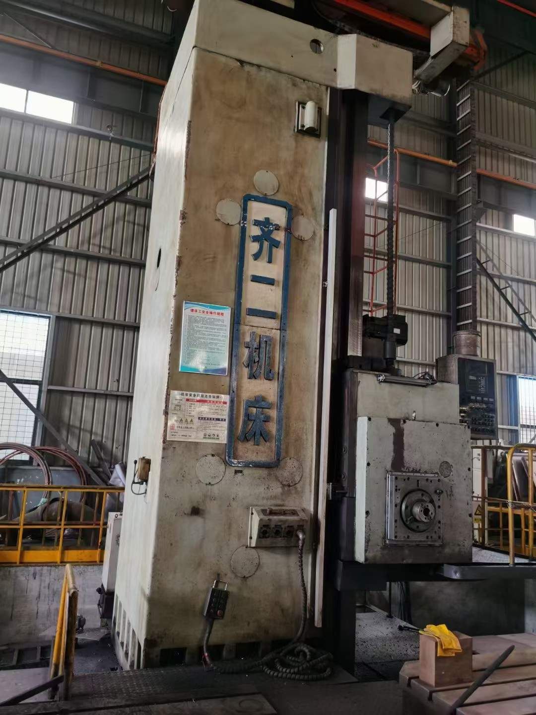 處理二手齊二T6916D-D-1落地鏜銑床銑軸直徑320