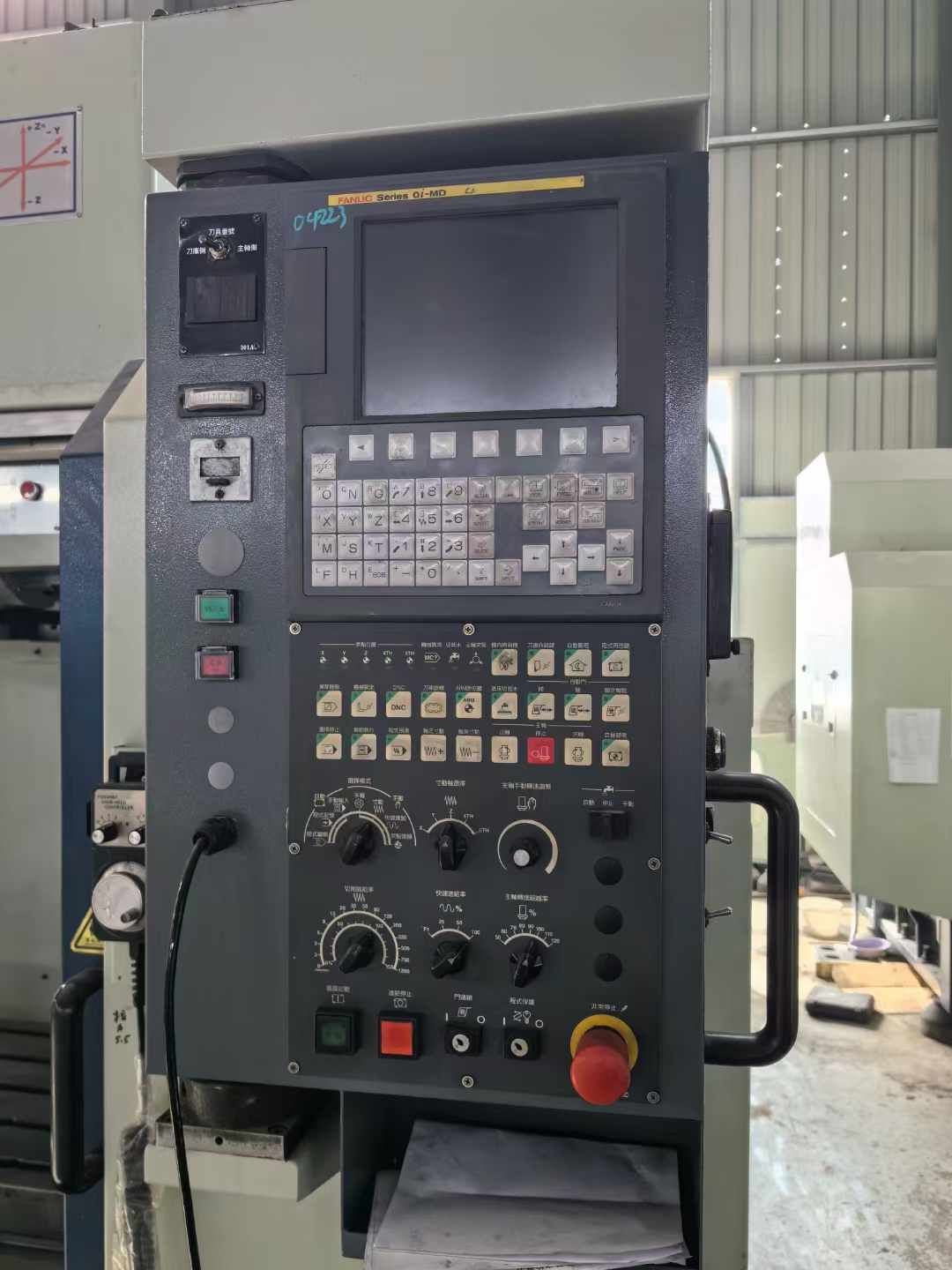 出售二手東臺TMV-850S立式加工中心主軸錐度BT40