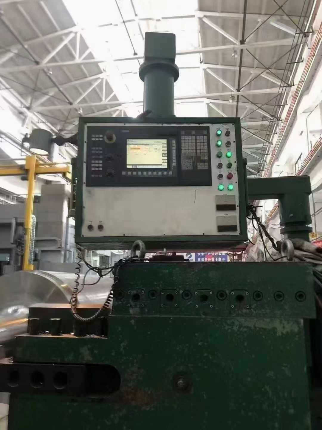 處理二手齊齊哈爾CK61250Dx80-80H數(shù)控臥式車床